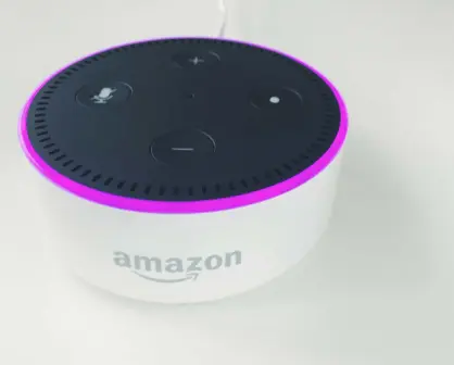 Practica inglés con Alexa activando el modo maestra de inglés