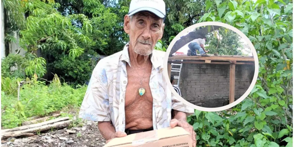 Don Ramón recibe apoyo de un cuarto de lámina en Escuinapa, en Sinaloa. Foto: Cortesía