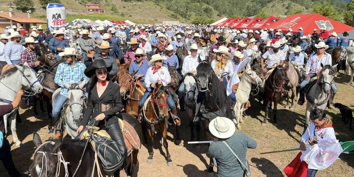 Anuncian la Cabalgata Surutato 2024, en Badiraguato. Foto: Cortesía