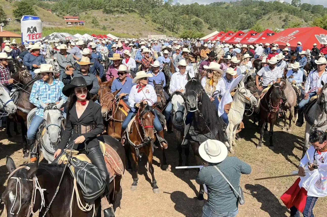 Anuncian la Cabalgata Surutato 2024, en Badiraguato. Foto: Cortesía