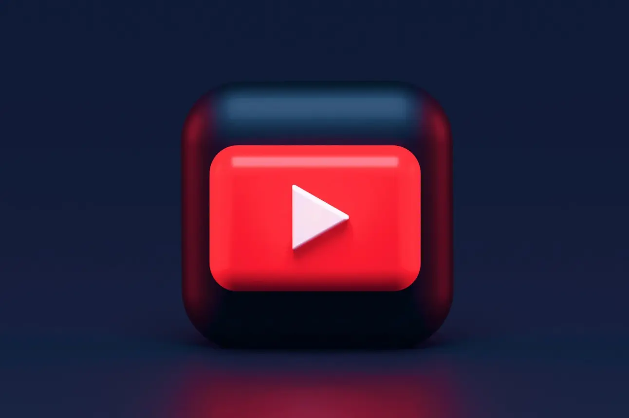 YouTube tiene canales profesionales para practicar inglés. Foto: Unsplash