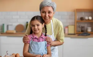 Día del Abuelo 2024; frases emotivas para dedicar a la abuela