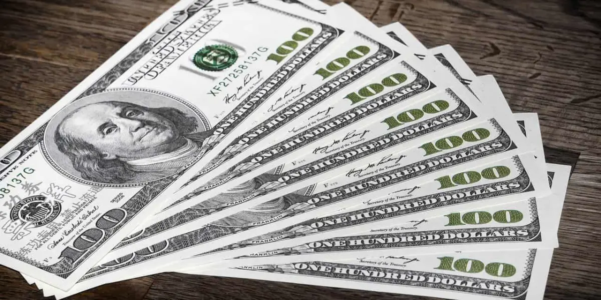 Precio del dólar hoy viernes 30 de agosto de 2024.