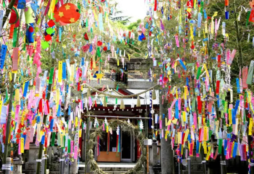 Viajando a través de las fiestas tradicionales japonesas 