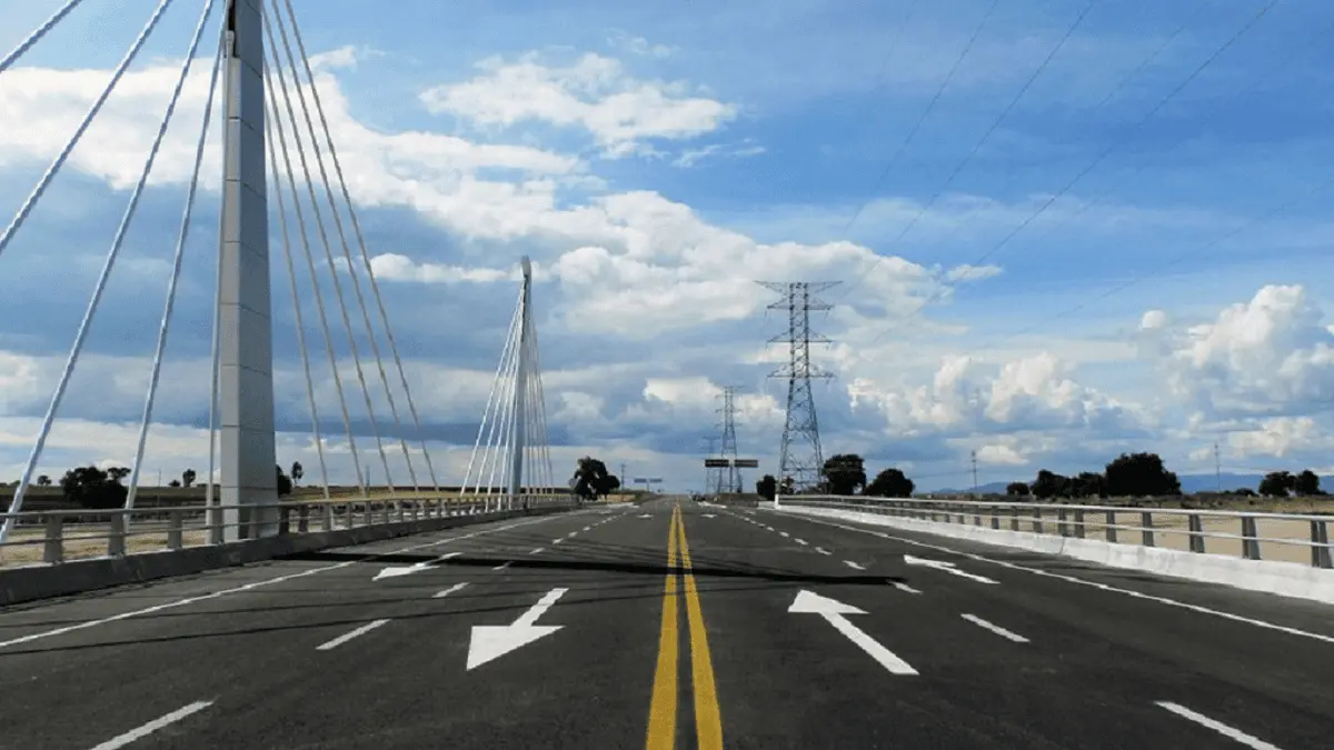 El Futuro de la Infraestructura en México: Carreteras y Puertos