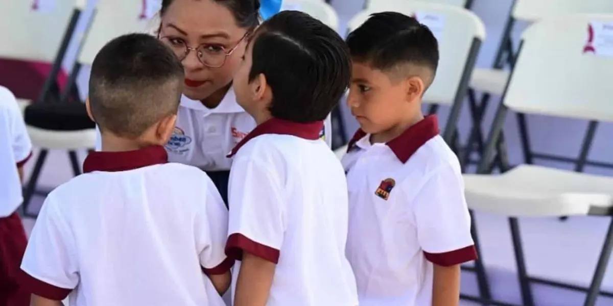 Consulta las fechas del registro de las Becas de Educación Básica en Quinta Roo. Foto: Cortesía