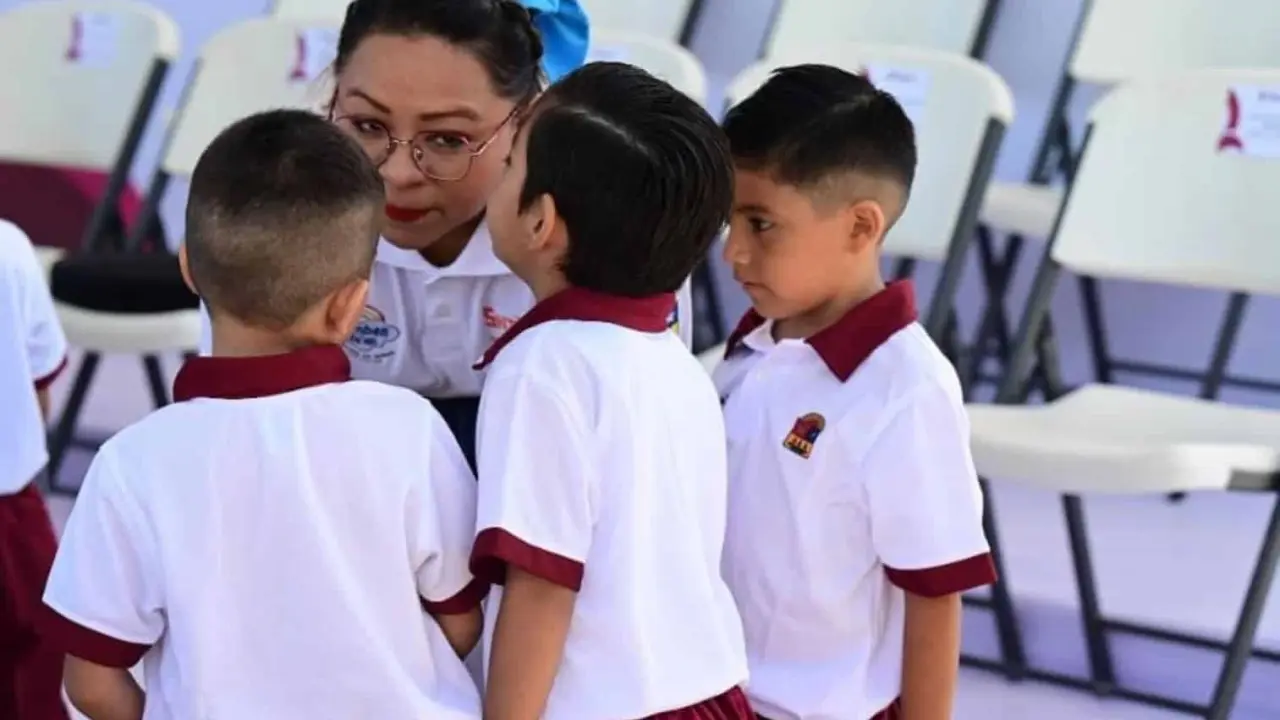 Consulta las fechas del registro de las Becas de Educación Básica en Quinta Roo. Foto: Cortesía
