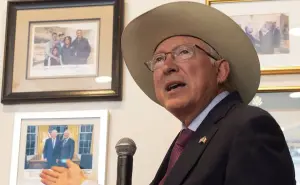 Ken Salazar, Embajador de EU en México, dice que se deben hacer mejoras al poder judicial