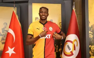 Galatasaray anuncia a Víctor Osimhen como su nuevo delantero