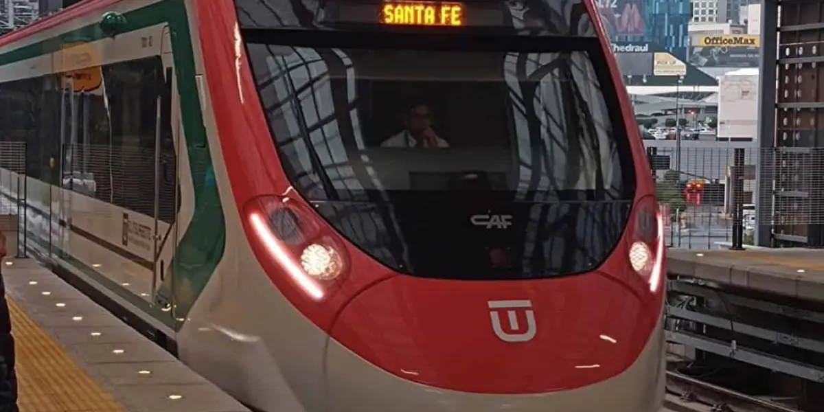 El tren Interurbano México-Toluca facilita el transporte con la inauguración de su estación en Santa Fe.