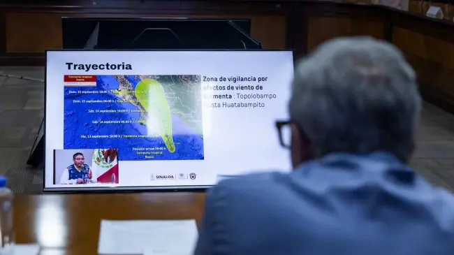 El Gobernador convocó a funcionarios y presidentes municipales a actuar con rapidez y responsabilidad.