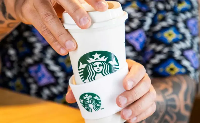 ¿Cómo obtener una bebida gratis en Starbucks? 