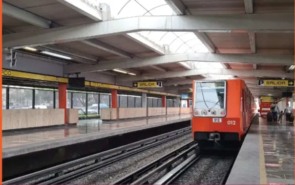 Horarios del Metro, Tren Ligero y Trolebùs para este 16 de septiembre en la CDMX