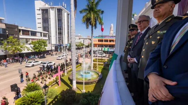 Se realiza en Culiacán el Desfile Militar por la Independencia de México; te mostramos todas las imágenes.