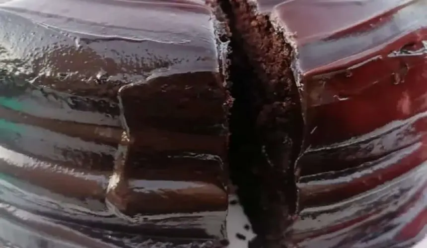 ¿Qué tipos de pasteles venden en Costco y cuánto cuestan?.