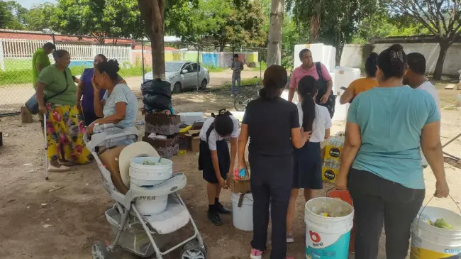 Con acciones como estas, Cáritas Diocesana reafirma su misión de ofrecer esperanza y solidaridad a quienes más lo necesitan, promoviendo una comunidad más justa y humana. Foto: Juan Madrigal