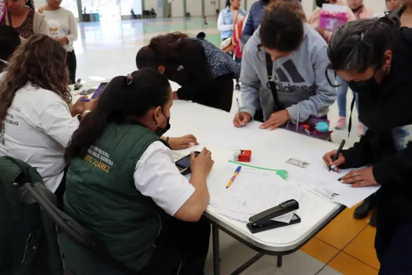 El registro en SUBES es fundamental para conseguir el apoyo de la  Beca Benito Juárez de universidad en 2024. Foto: Cortesía