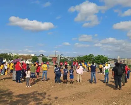 Voluntarios colaboran para rehabilitar áreas recreativas en Culiacán, promoviendo la paz comunitaria