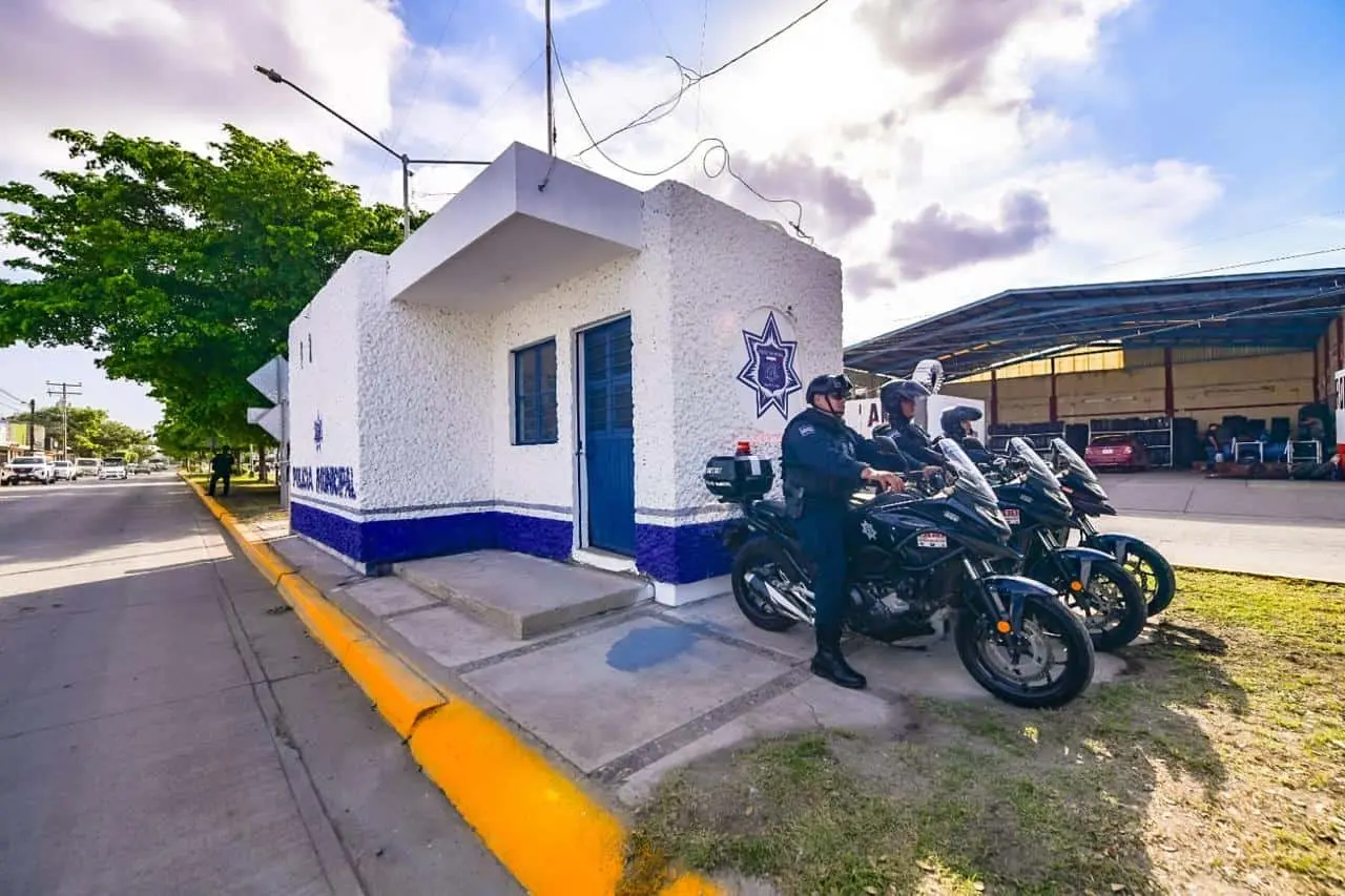 Casetas de policías en Mazatlán en buen funcionamiento.