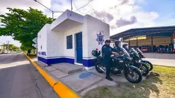 Entregan casetas de policía rehabilitada en Infonavit Jabalíes y fraccionamiento Los Sauces en Mazatlán