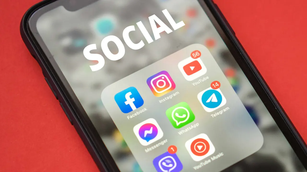 Las redes sociales se han convertido en una herramienta muy importante para distintos organismos sociales y activistas. Foto: Christian Athie Del Valle