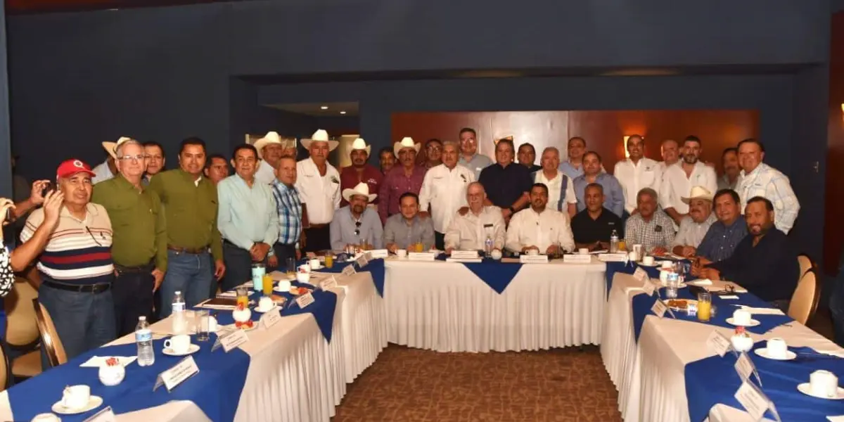 Reunión del nuevo Secretario de Agricultura con líderes agrícolas de Sinaloa