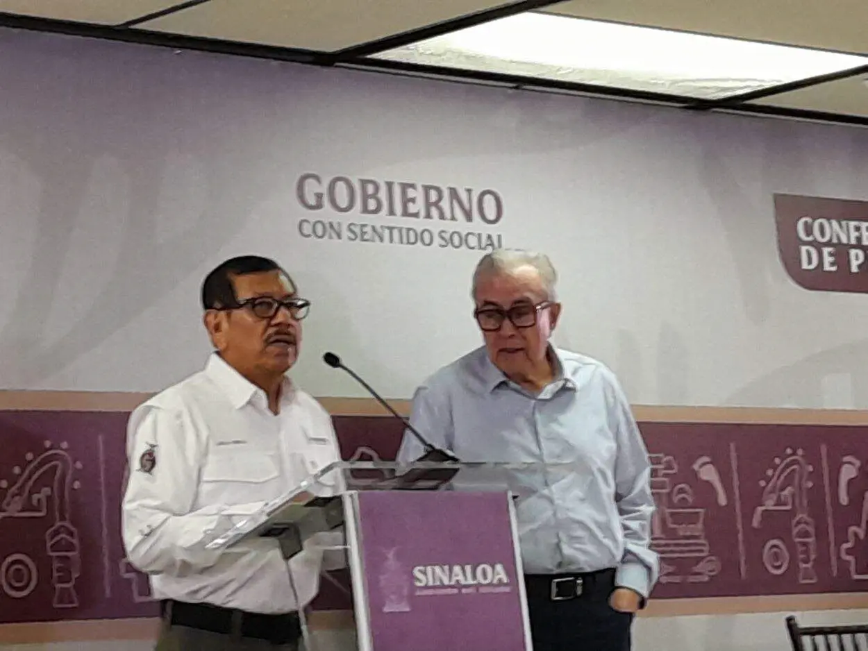 El gobernador Rubén Rocha Moya y el Secretario de Seguridad reportan incautaciones