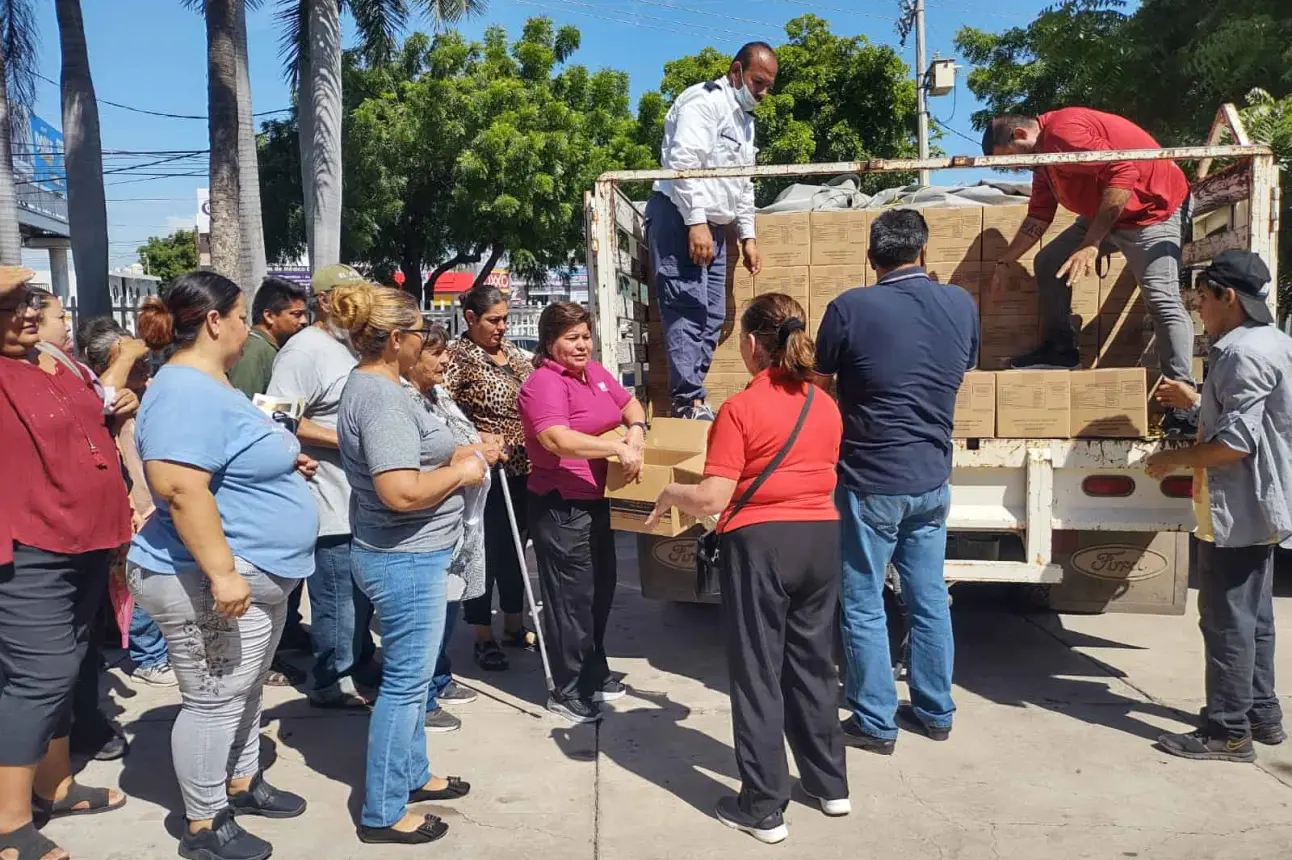 DIF Sinaloa continúa brindando asistencia alimentaria a la población y seguirá trabajando para ofrecer el apoyo necesario a quienes más lo requieren. Foto: Juan Madrigal