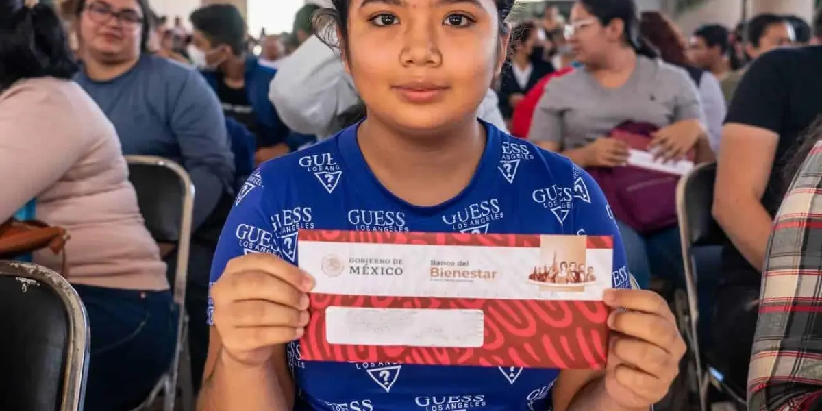 Registro para la Beca Benito Juárez de preparatoria 2024. Foto: Cortesía