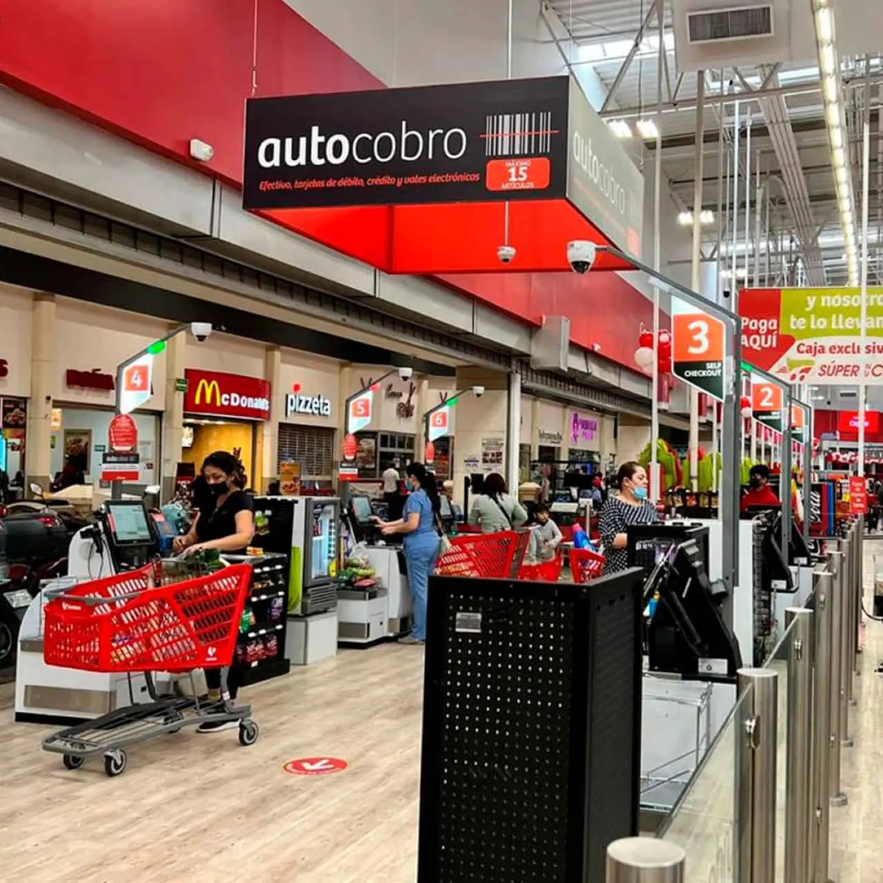 Las ofertas del Martes y Miércoles del Campo de Soriana aplican en compras en sucursal y también por su aplicación. Foto: Cortesía