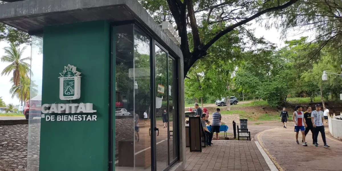 En la biblioteca del Parque Culiacán 87 se tiene un promedio de 5 a 10 visitantes al día y un registro de servicio de préstamo de 2 a 3 personas para el espacio de lectura. Foto: Juan Madrigal