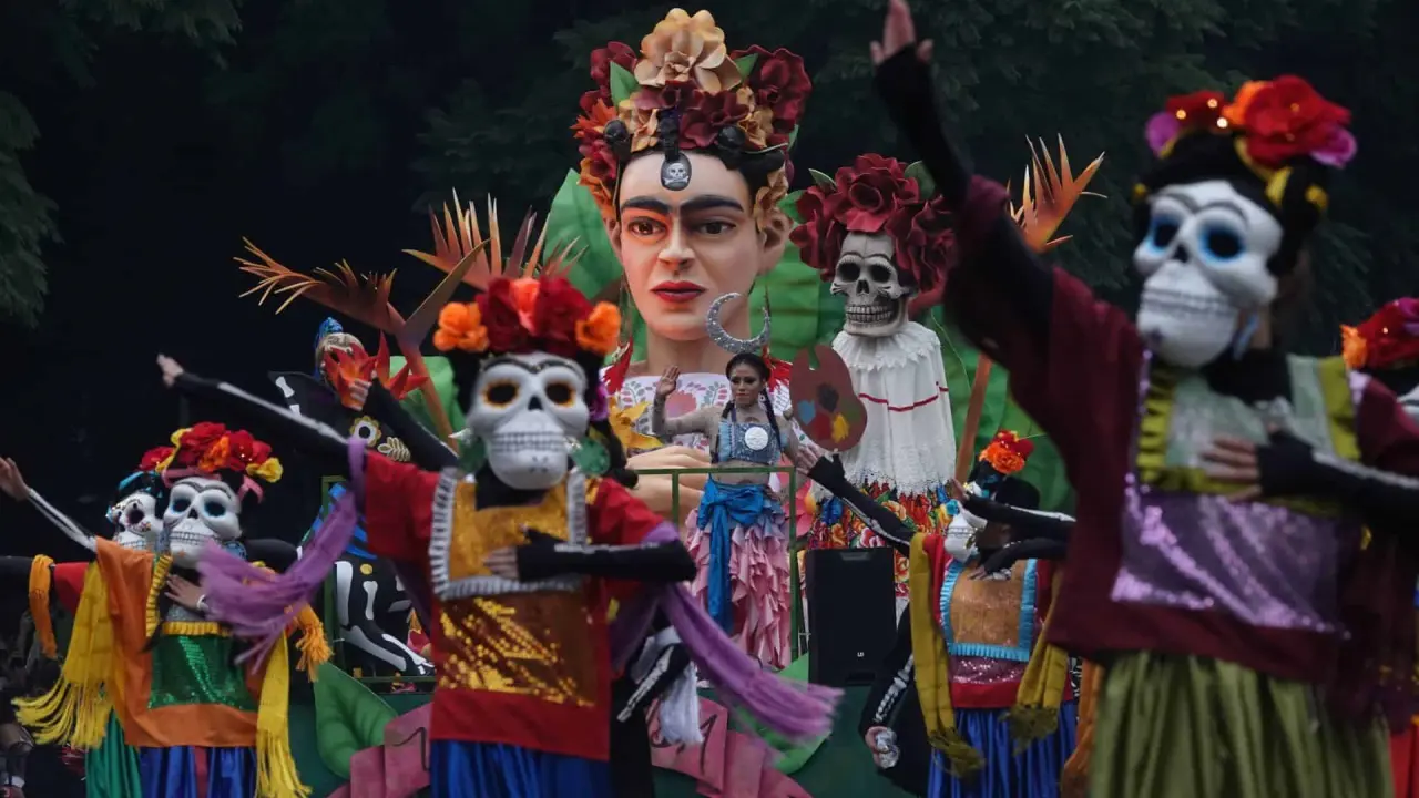 Desfile del Día de Muertos en la CDMX.