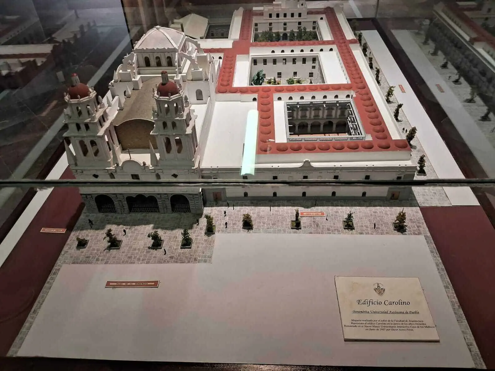 La Casa de los Muñecos es un emblema cultural de Puebla.