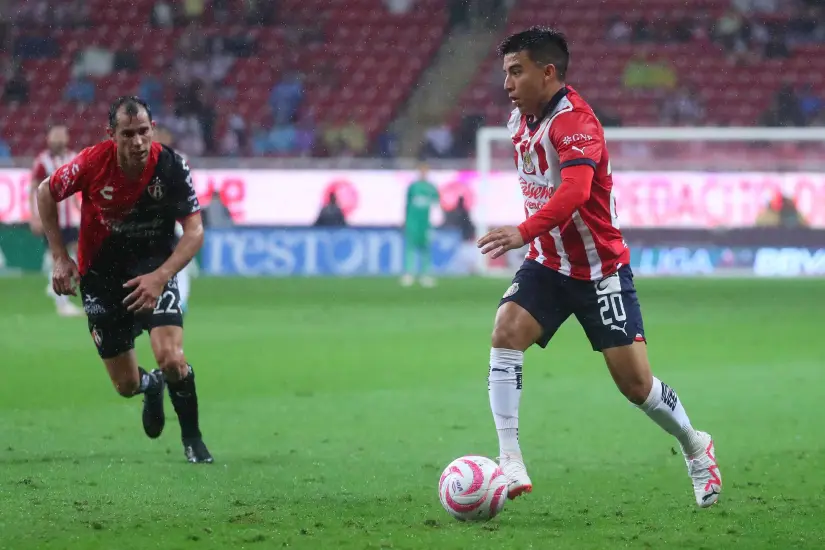 Chivas ante Atlas | Imagen: Liga MX