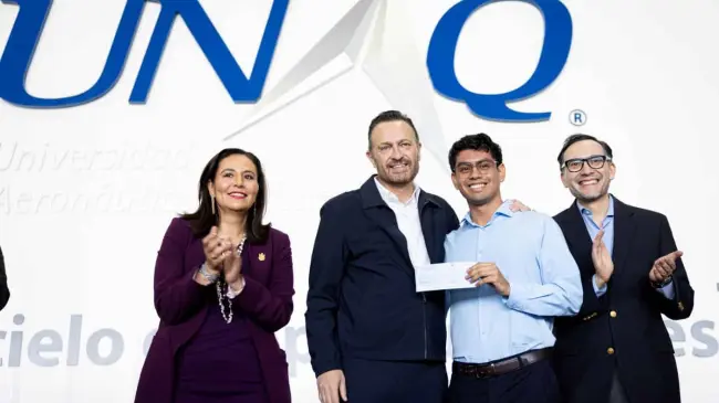 Becas Construyendo Comunidades Sólidas 2024 para alumnos de universidad en Querétaro. Foto: Cortesía