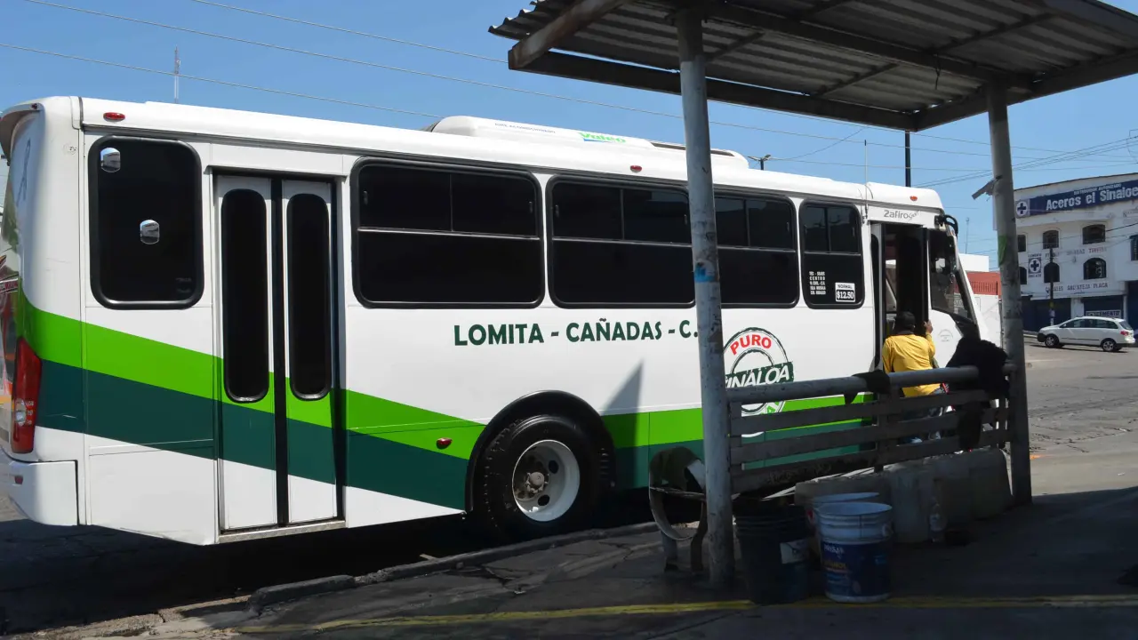 La tarifa de camiones urbanos podría tener un aumento en Sinaloa. Foto: Tus Buenas Noticias