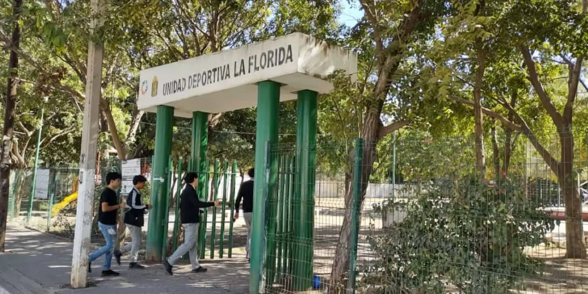 El espacio recreativo se localiza sobre la calle Jazmines y Salvia en el fraccionamiento Florida. Se ubica muy cerca de la Secundaria Técnica #79 y de la Unidad Habitacional Militar. Foto: Juan Madrigal