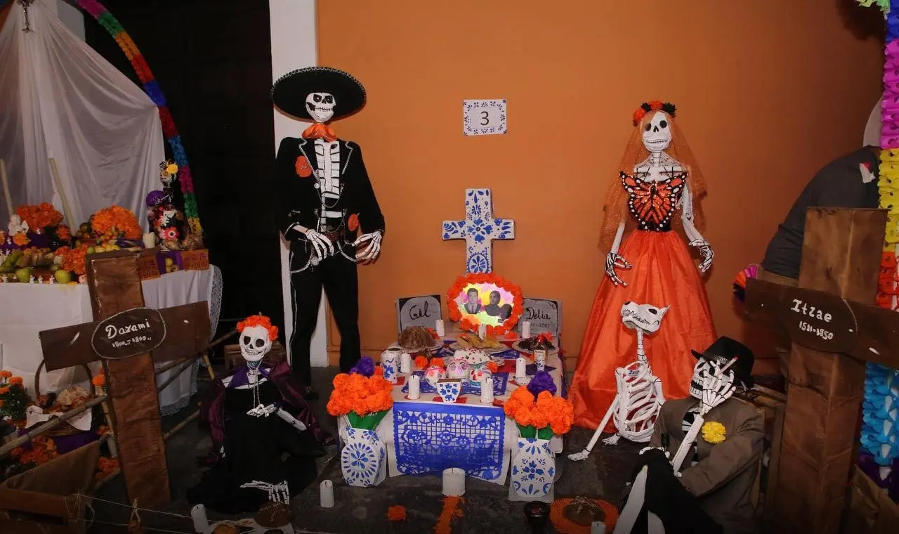 Inicia Casa de la Cultura inscripciones para concurso de ofrendas y altar de muertos en Puebla. Foto: Cortesía