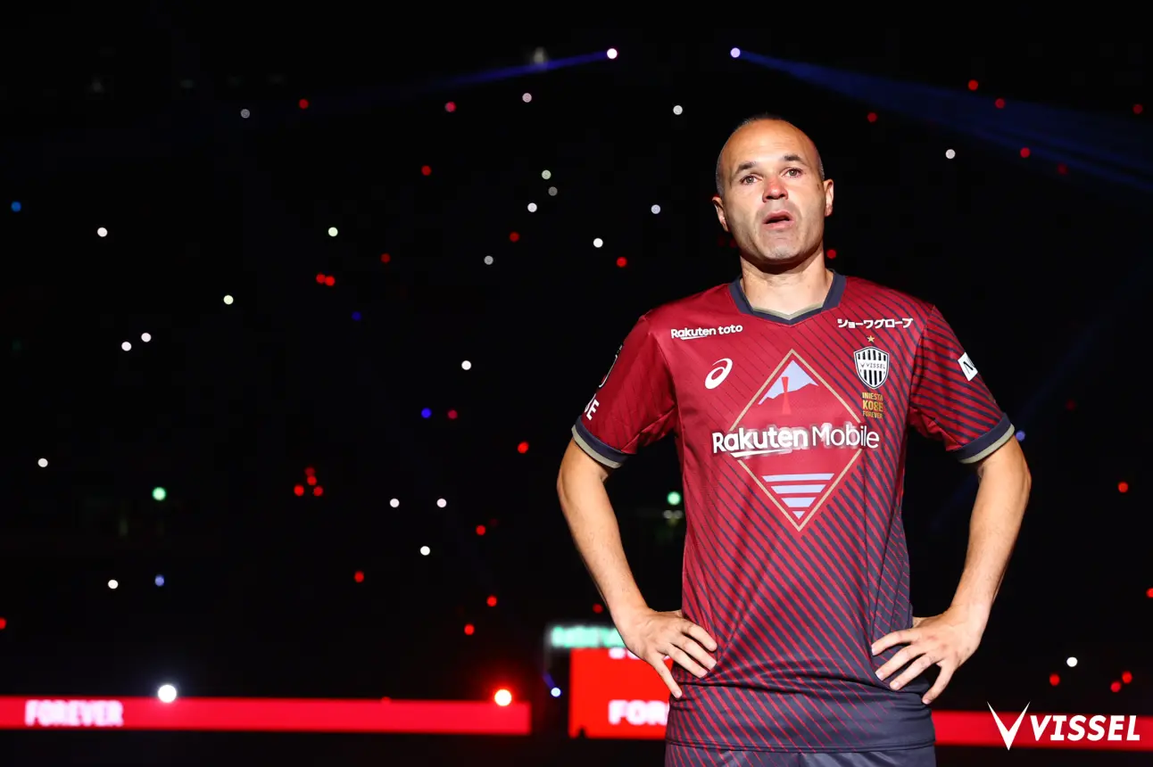 Iniesta ganó 38 títulos como profesional | Imagen: @visselkobe