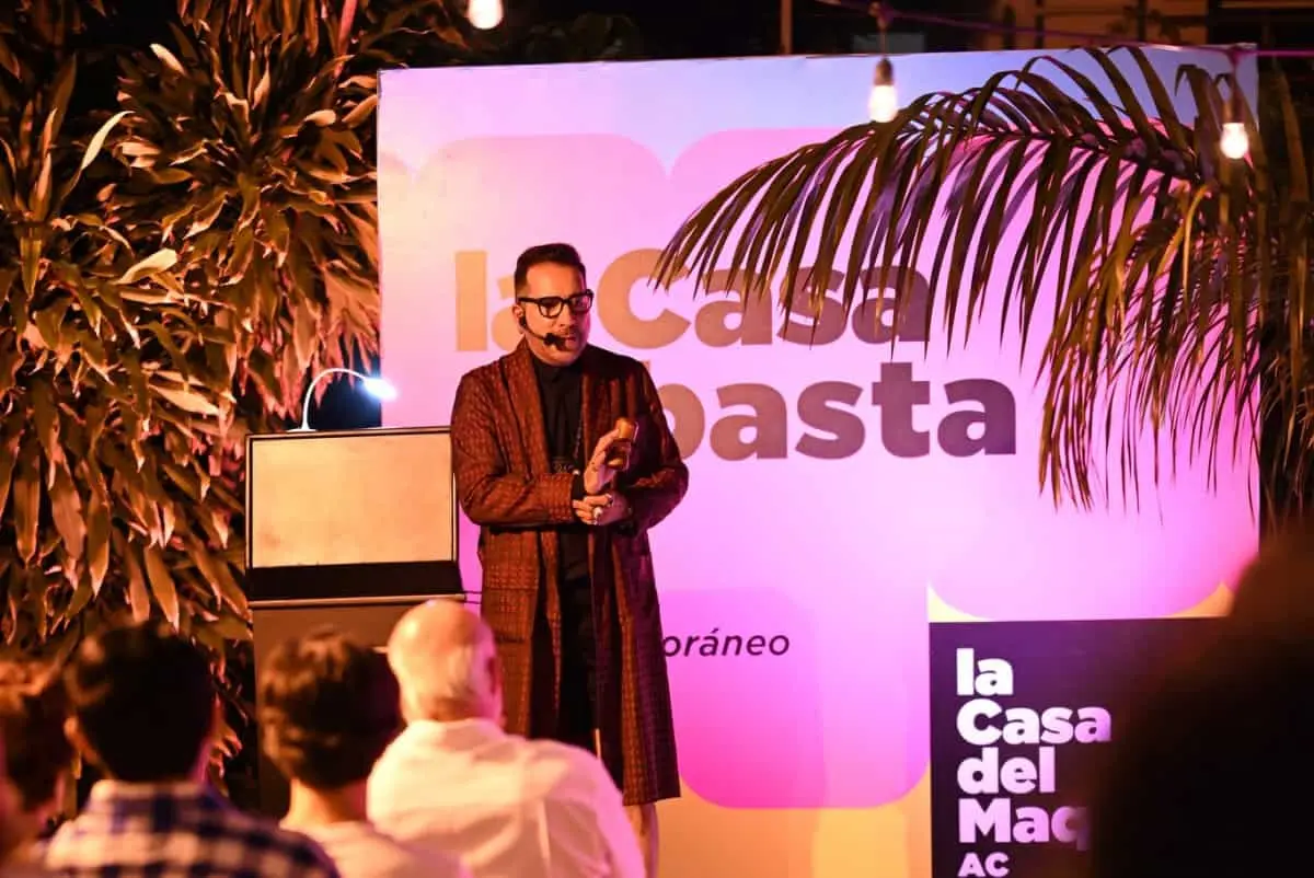 Memo Martínez, Rey de las subastas, estará de nuevo en el evento. Foto: La Casa del Maquío