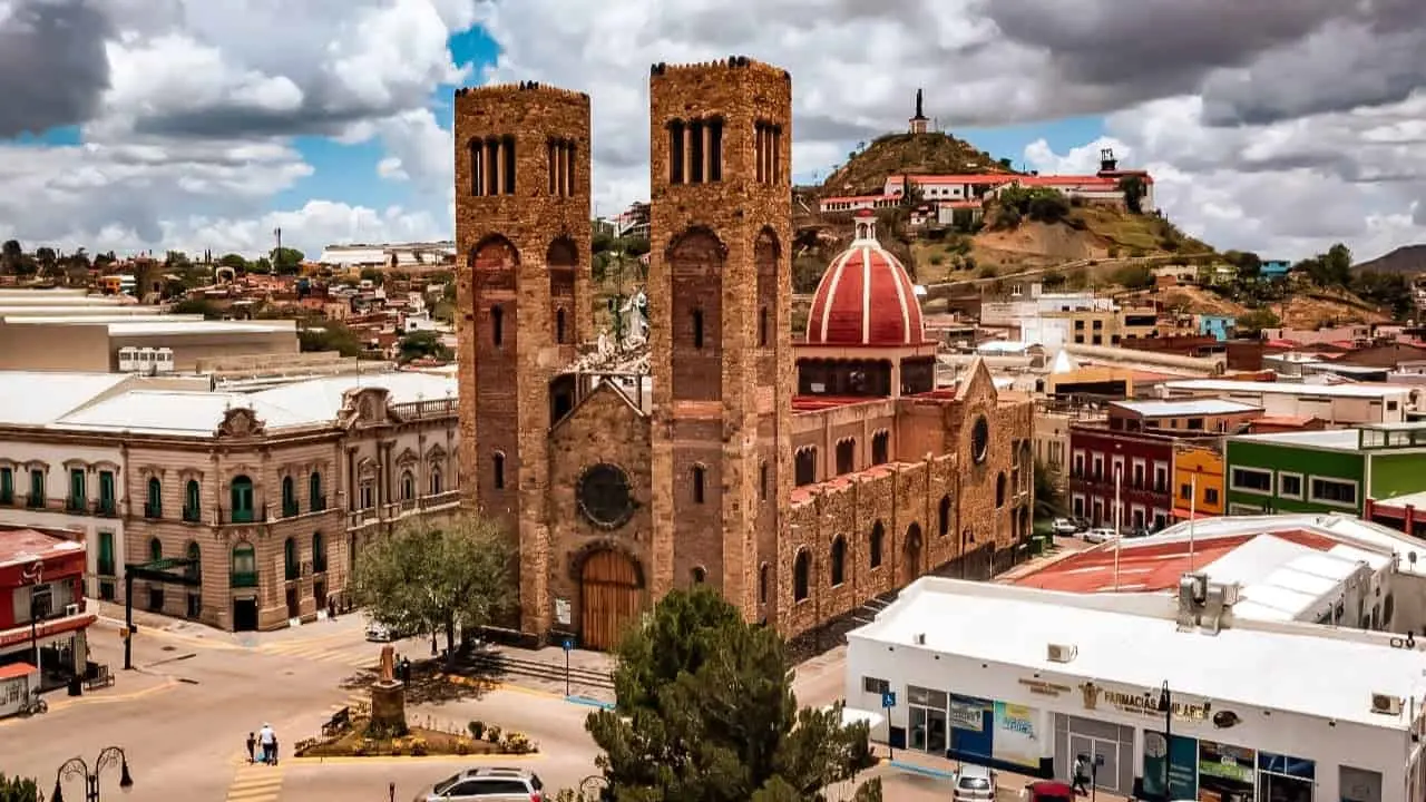 Hidalgo del Parral  es un Pueblo Mágico, con varios atractivos por conocer