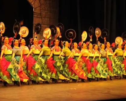 ¿Cuáles son los trajes típicos de Guanajuato para hombre y mujer?