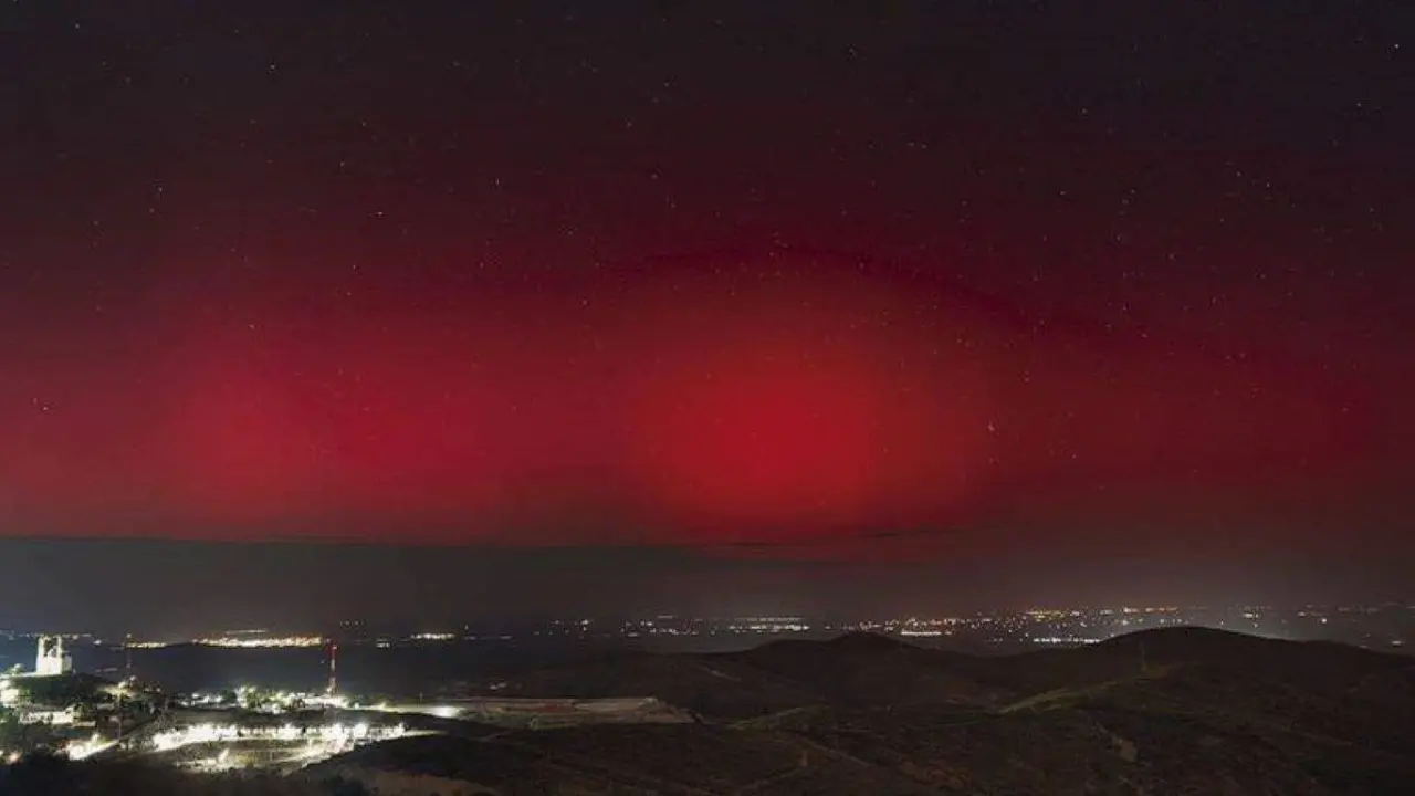 Se registran auroras boreales en Zacatecas, en pleno otoño de 2024. Foto: Da ko