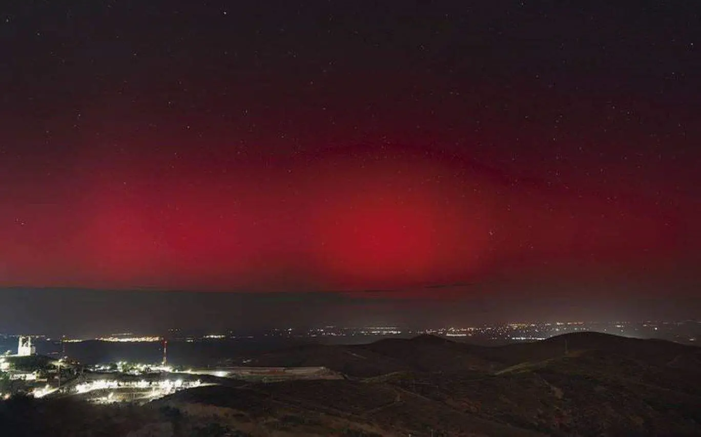 Se registran auroras boreales en Zacatecas, en pleno otoño de 2024. Foto: Da ko