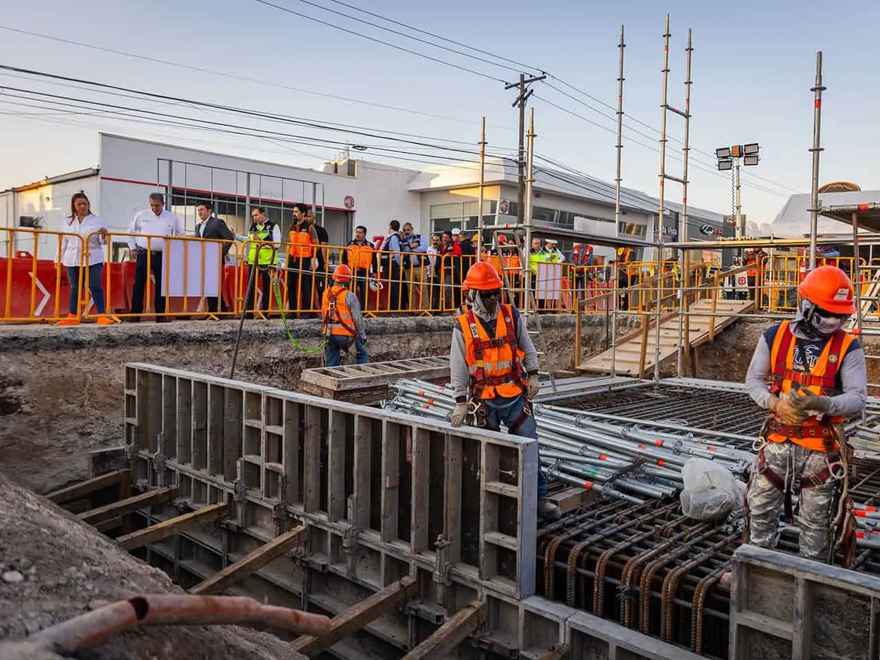 Avanza la obra de la construcción de las 3 nuevas líneas del Metro en Nuevo León. Foto: Cortesía