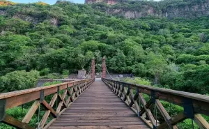 Disfruta haciendo senderismo en Barranca de Huentitán, un lugar cerquita de Guadalajara