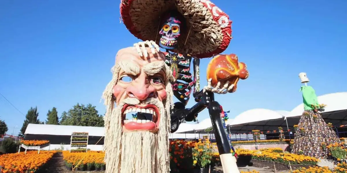 El Festival Valle de Catrinas de Atlixco, tiene más de 22 figuras gigantes. Foto: Cortesía