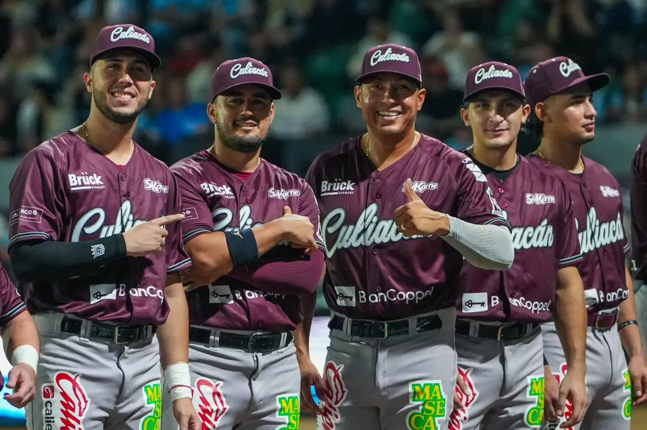 Roster guinda | Imagen: Tomateros