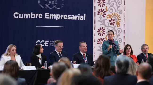 Diálogo CEO: Anuncia inversiones en México para el 2025 de 20,000 mdd.