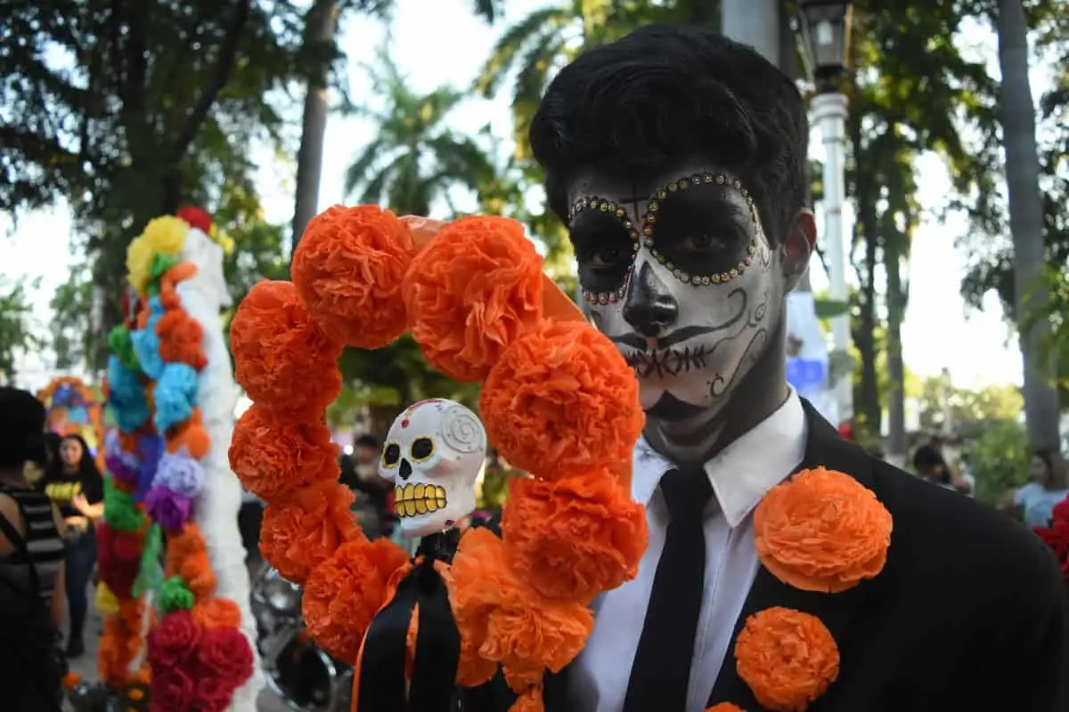 ¿Cómo se celebra el Día de Muertos en Sinaloa?
